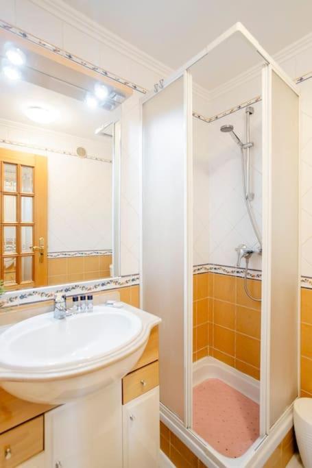 Apartamento Em Lisboa, Perto De Sintra Fontainhas (Lisbon) Exterior foto